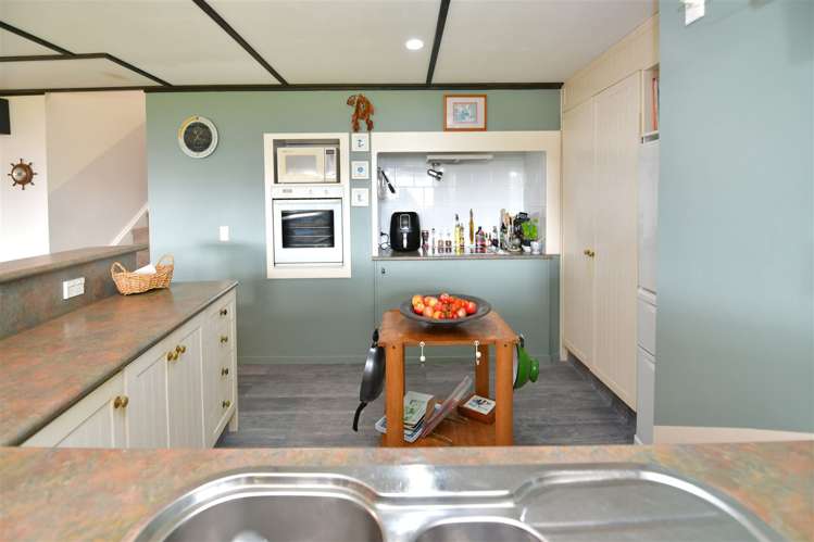 1300 Whangaparaoa Road Army Bay_22