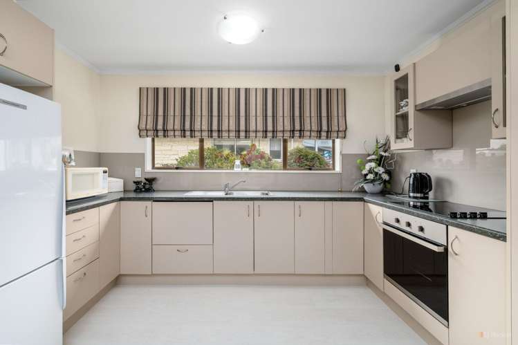 6 Bond Street Waimate_2