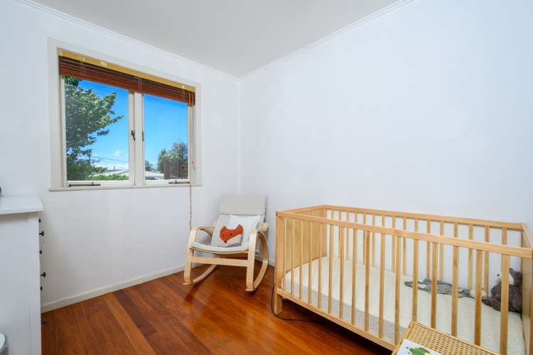 17 Chorley Avenue Massey_12