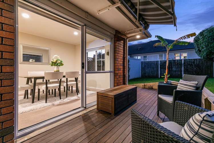 2/3 Rangitira Avenue Takapuna_10