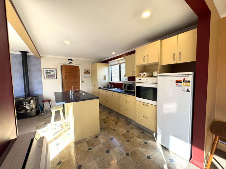 24 Lanark Street Balclutha_8