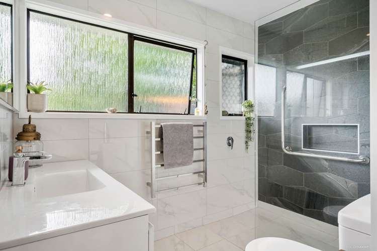 2/53 Settlement Road Papakura_11