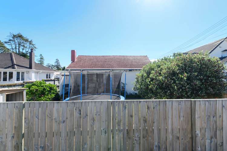 1/127 Portage Road New Lynn_5