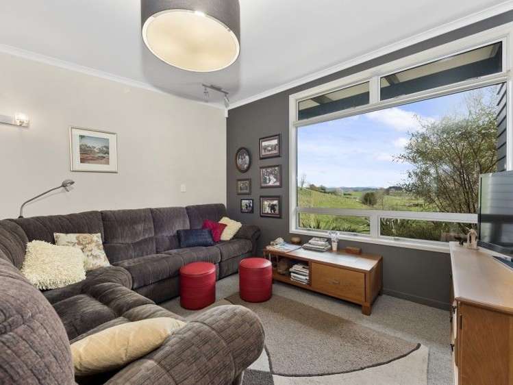 15 Lindsay Road Whatawhata_13