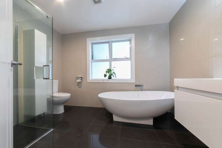 27 Captain Scott Road Glen Eden_14