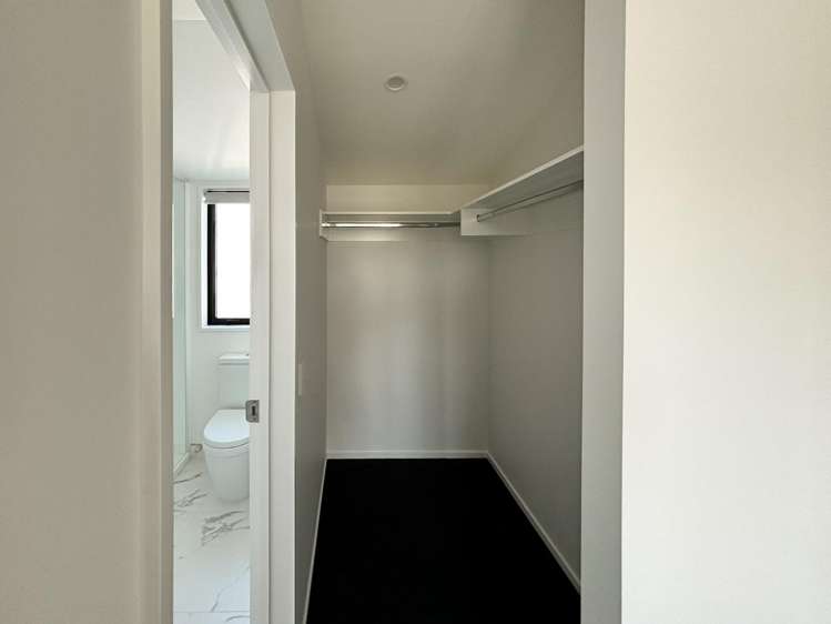 2/218 Lyttelton Street Spreydon_6