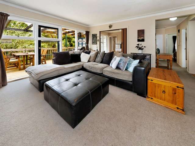 17 Golf Road New Lynn_4