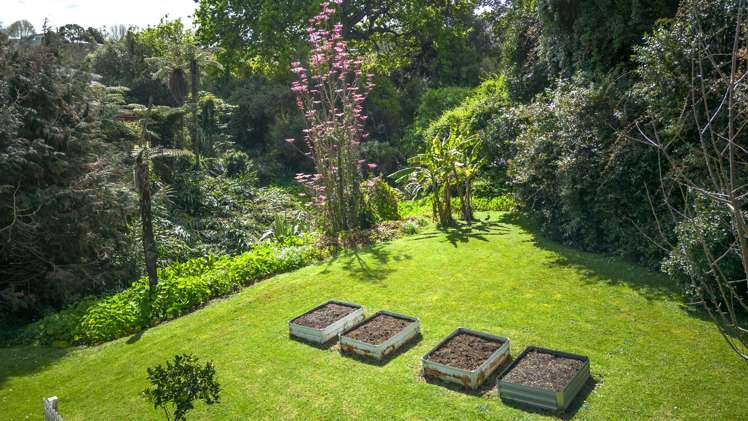 130 Brunton Crescent Thames_12