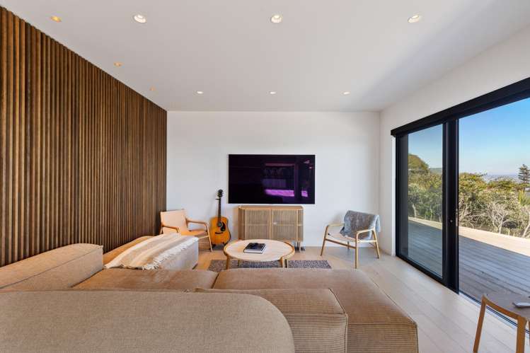 82 Princes Drive Britannia Heights_6