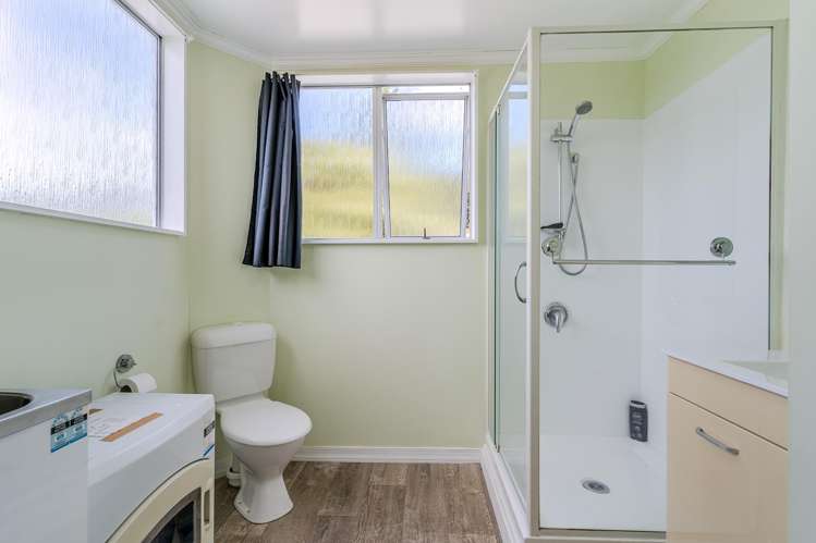 93 Hall Road Sawyers Bay_13