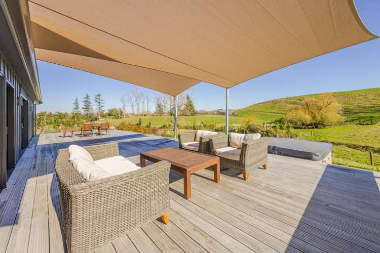 75 Pourerere Road_1