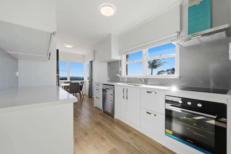 1/68 Bleakhouse Road Bucklands Beach_8
