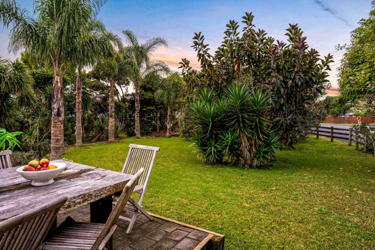 2 The Terrace Herald Island_6