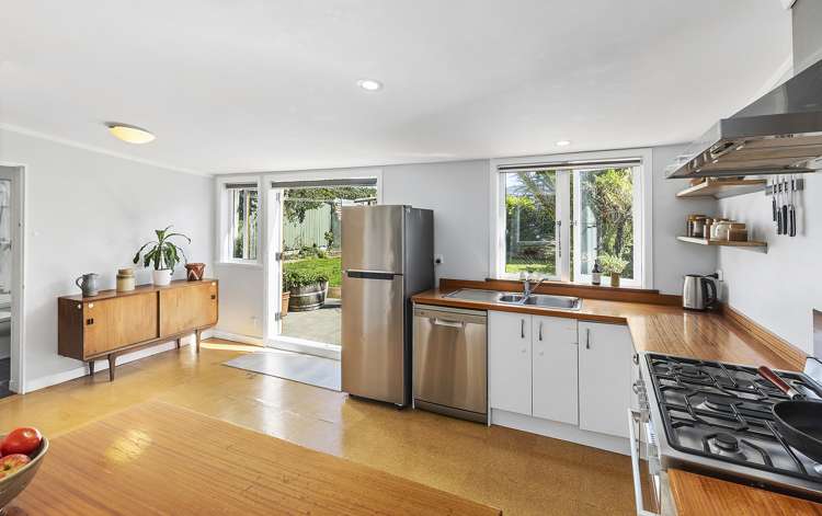 52 Edinburgh Terrace Berhampore_6