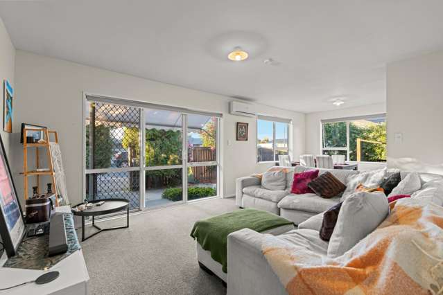 2/5 Rutherford Street Woolston_4