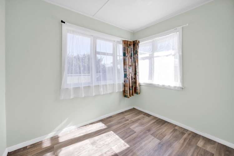 16 Grey Street Hawera_5