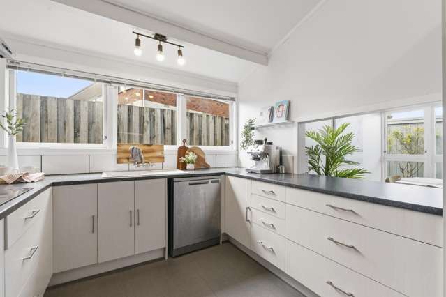 27 Takapu Street Matua_2