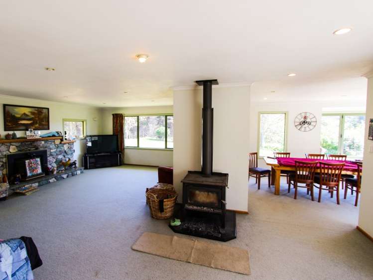 1530 Waihi Valley Road Pongaroa_12