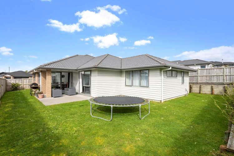 8 Loader Place Pokeno_12