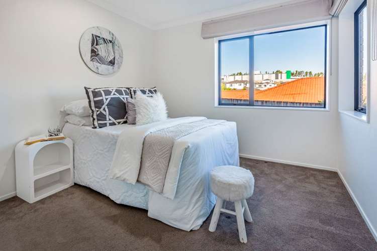 11 Buncrana Place Pinehill_17