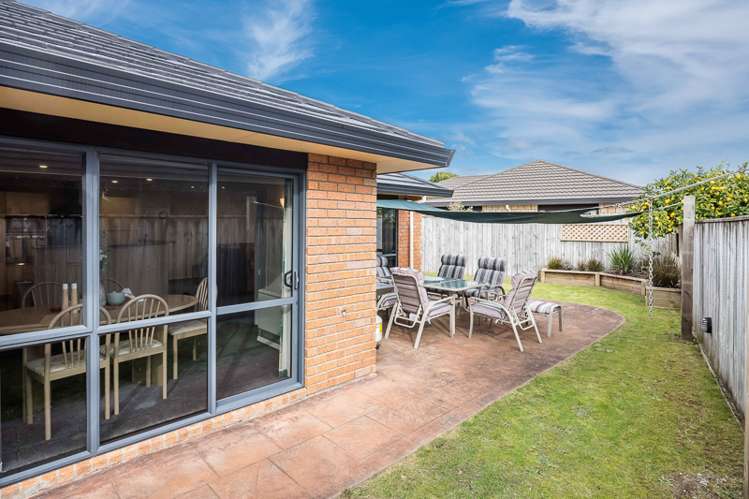 96 Guildford Drive Paraparaumu Beach_18