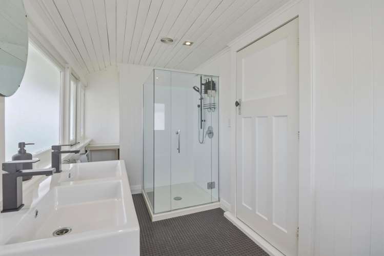 46 Premier Avenue Point Chevalier_9