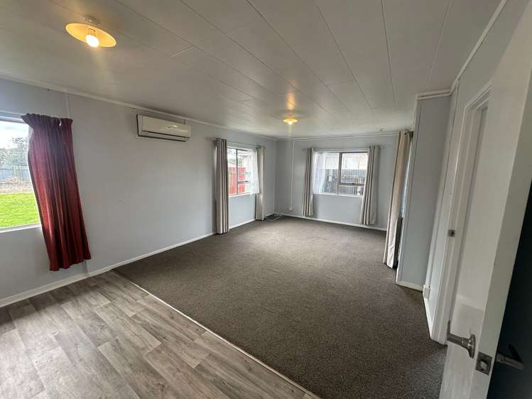 7 Holland Street Pukekohe_3