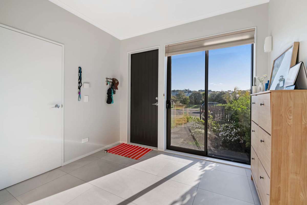 35 Koura Drive_4