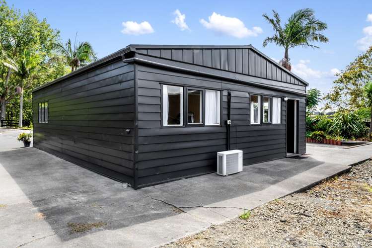 1539 State Highway 16 Helensville_30