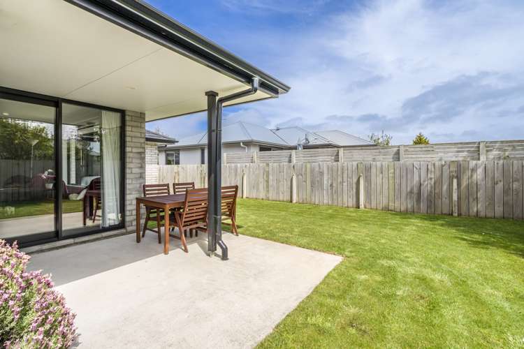 36 Antrim Street Windsor_16