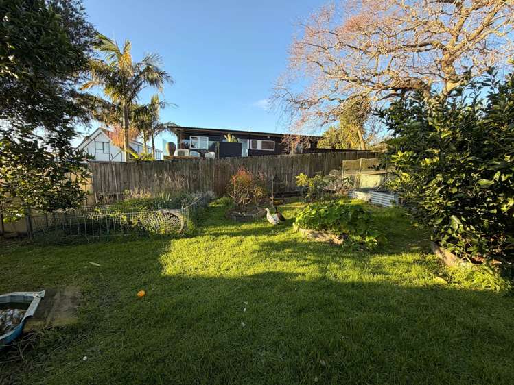142 Rangatira Road Beach Haven_17