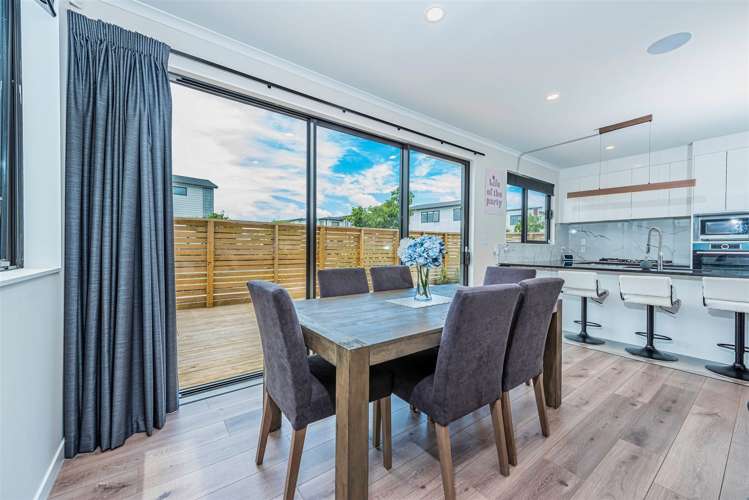 2 Silvereye Road Hobsonville_7