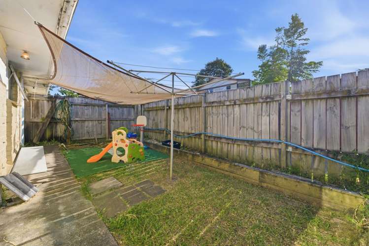 2/15 Phoenix Place Papatoetoe_12
