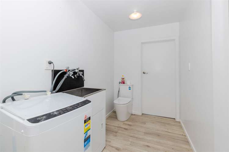 3 Marion Place Deanwell_13