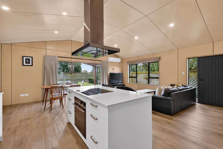 93 Paki Paki Road Longlands_28