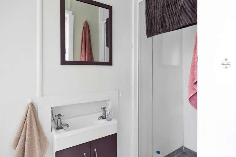 30 Leicester Street Patea_24