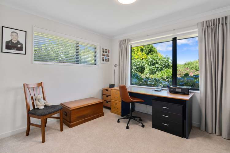 17 Forget-Me-Not Lane Richmond_15