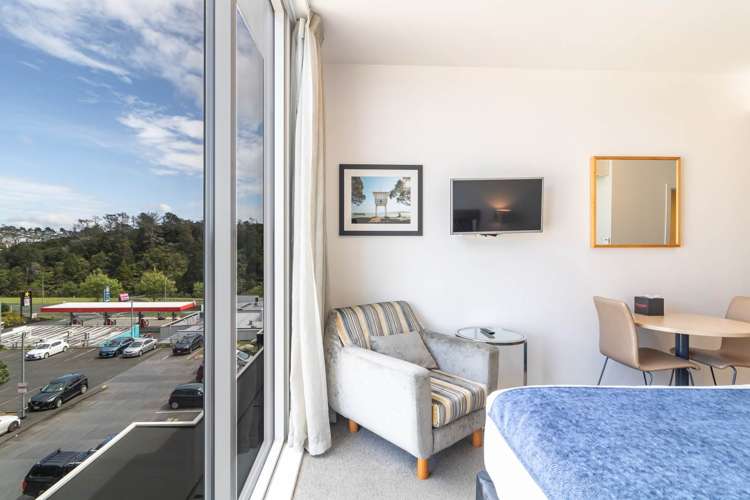 307/9 Kaipiho Lane Albany_1