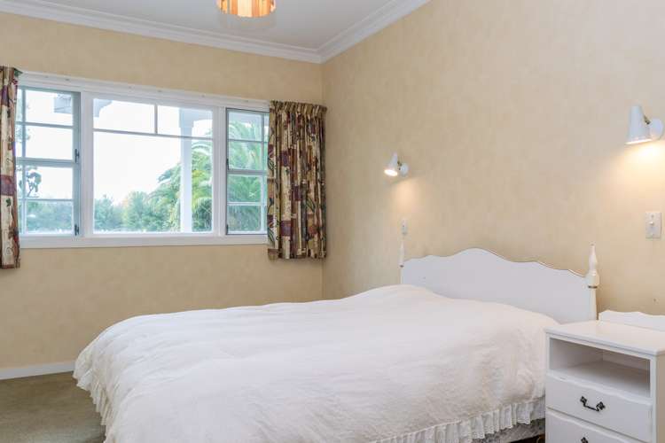 195 Athlone Drive Cambridge_9