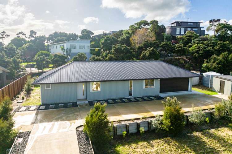 55 Seabreeze Road Mangawhai Heads_32