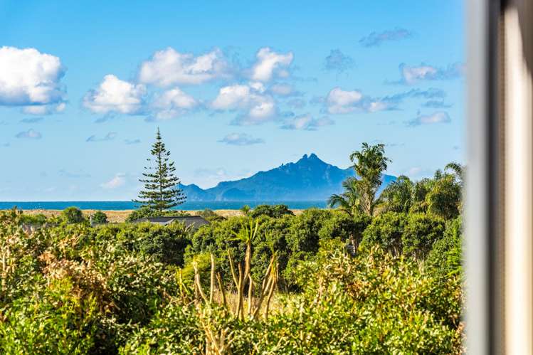 381 Cove Road Waipu_34
