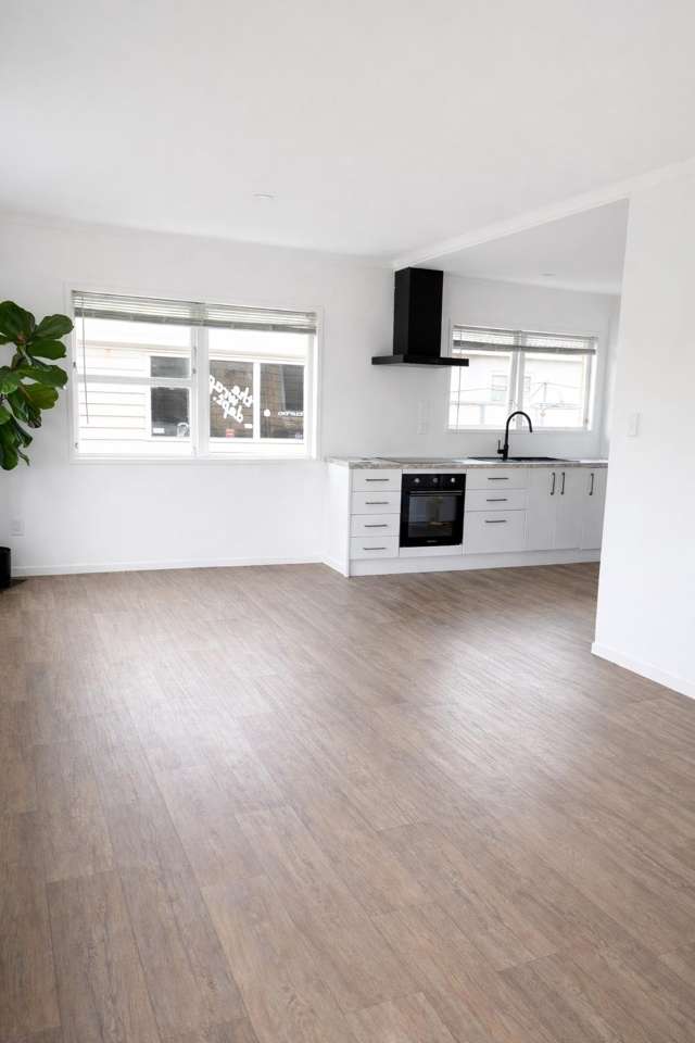 3 Pemberton Crescent Greerton_1