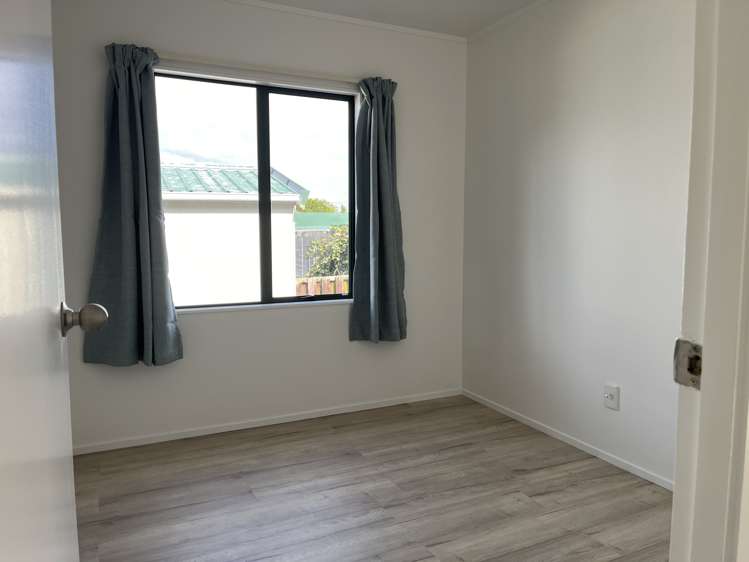 2/322 Richardson Rd Mount Roskill_12