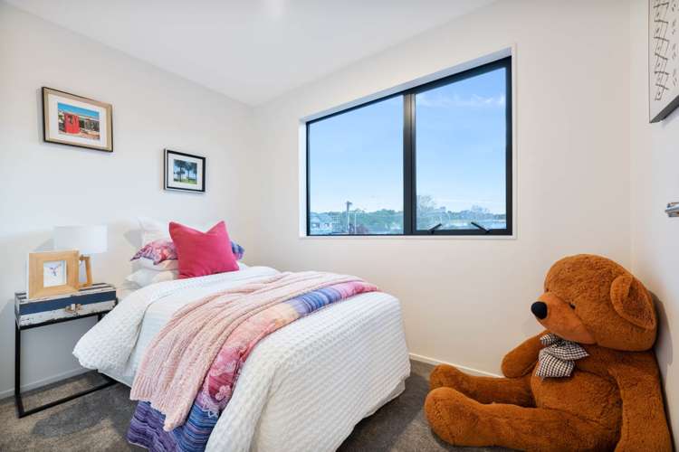 4/57 Aranui Road Mount Wellington_15