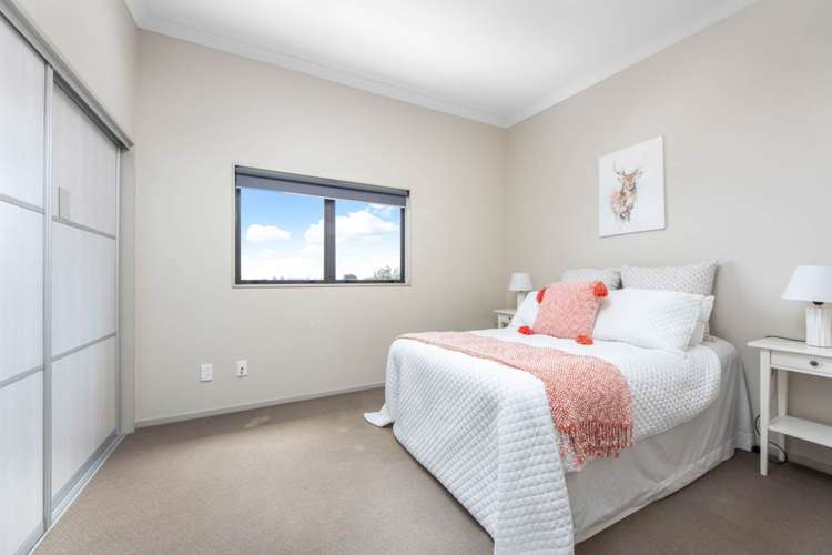 12/46 Carlos Drive Flat Bush_13