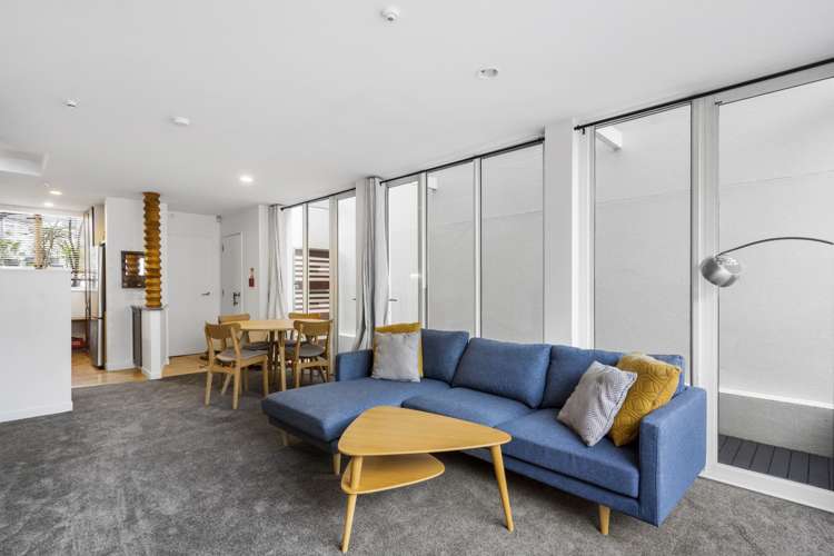 18/27 Birdwood Crescent Parnell_2