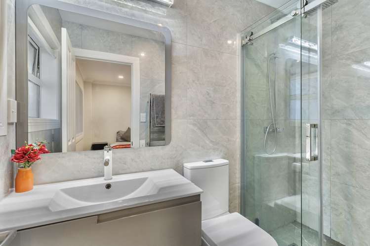 36 Quattro Avenue Flat Bush_26