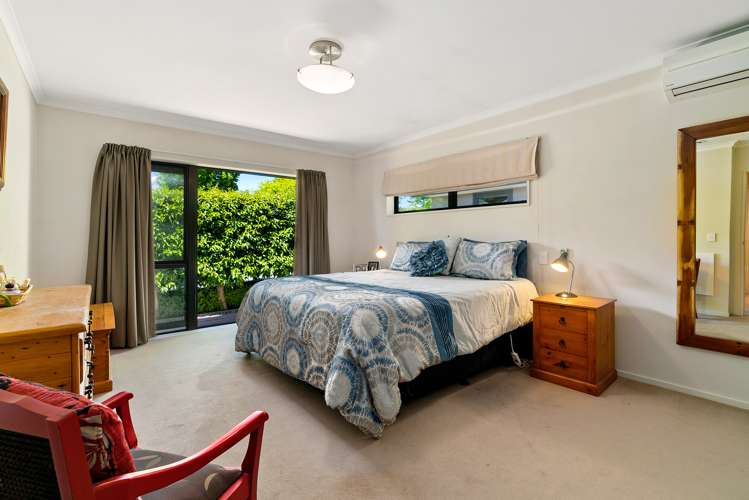 58 Ferry Hill Drive Lower Shotover_12