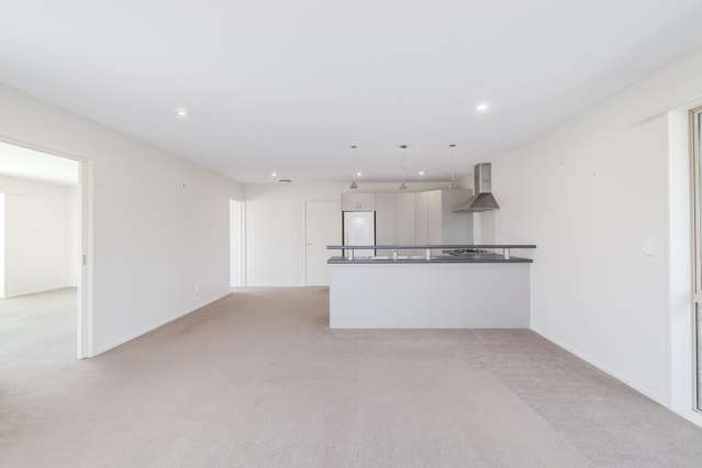 3 Burbank Drive Aidanfield_4