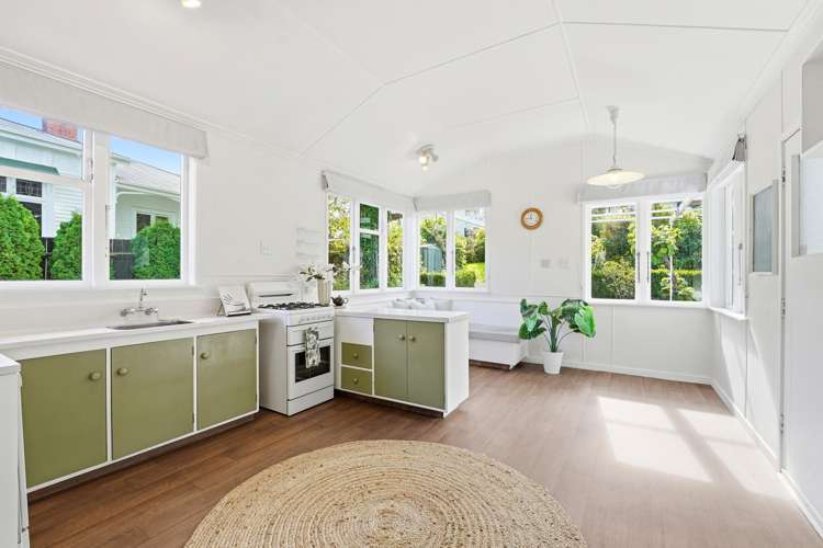 80 Great North Road St Johns Hill_12